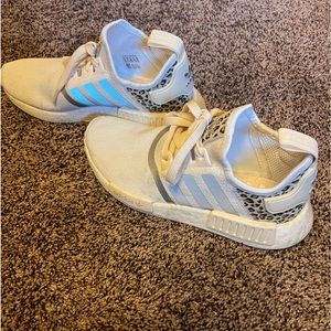 Adidas Sneakers Size 8 White Cheetah